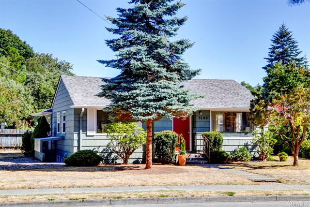 Buying: 3108 SW Thistle St, Seattle | List Price: $400,000 | Sold Price: $436,000