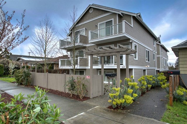 Buying: 6331 A 42nd Ave SW, Seattle | List Price: $387,000 | Sold Price: $387,000