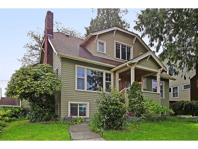 Listing: 6502 39th Ave SW, Seattle | List Price: $565,000 | Sold Price: $570,000
