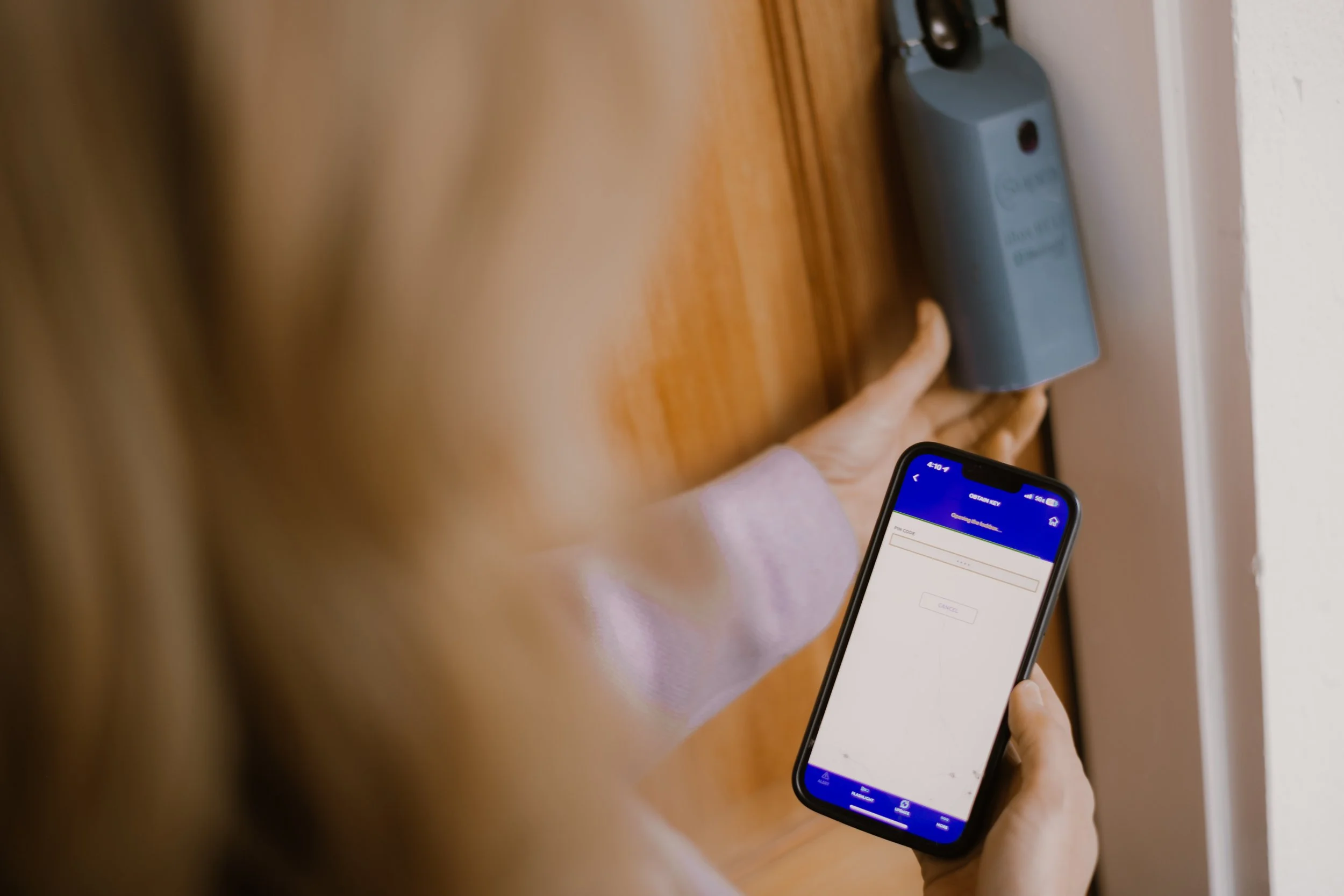 5 Must-Do's Before Buying a House