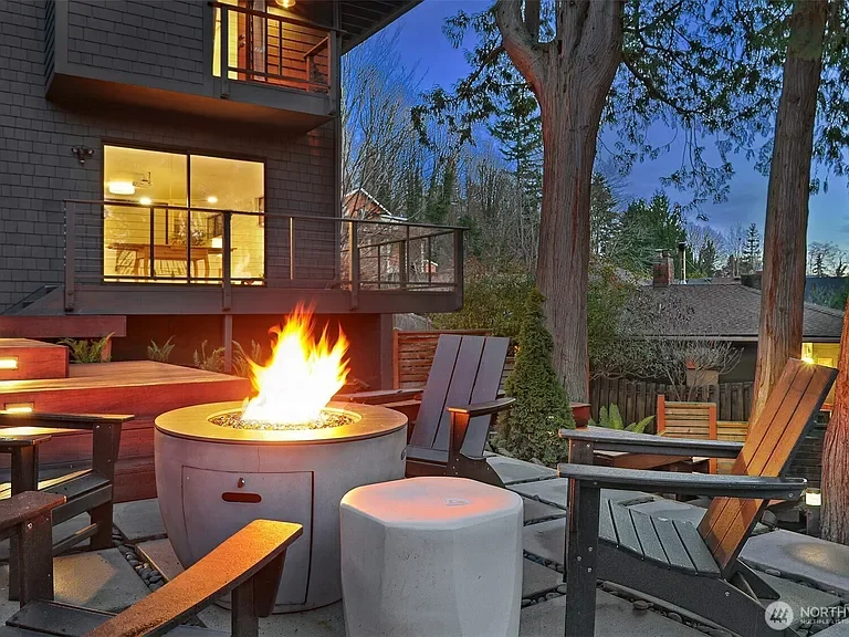A Local's Guide to the Fauntleroy Neighborhood in West Seattle