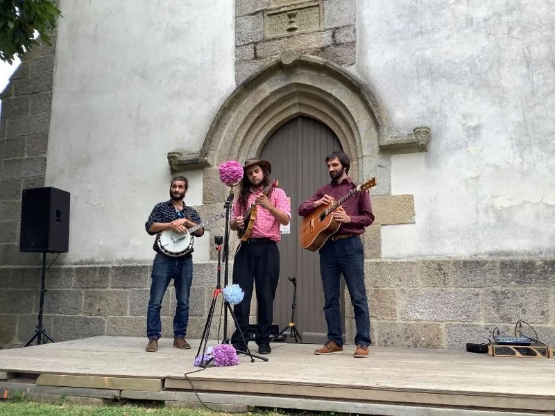 Le Dimanche 1 septembre: The Doblo Mountains boys   Country Bluegrass 