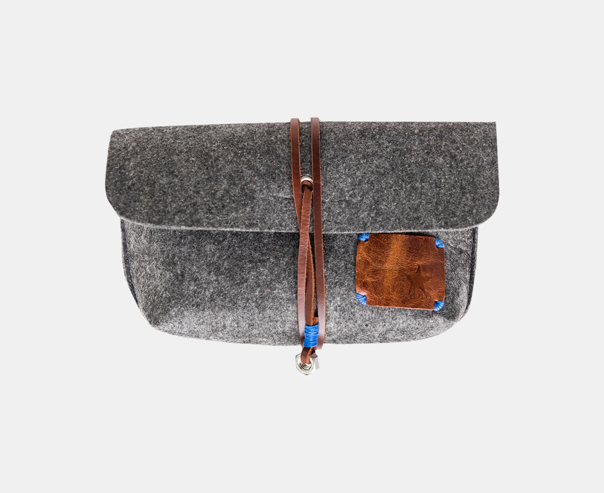 03_Tech_Bag_01g.jpg