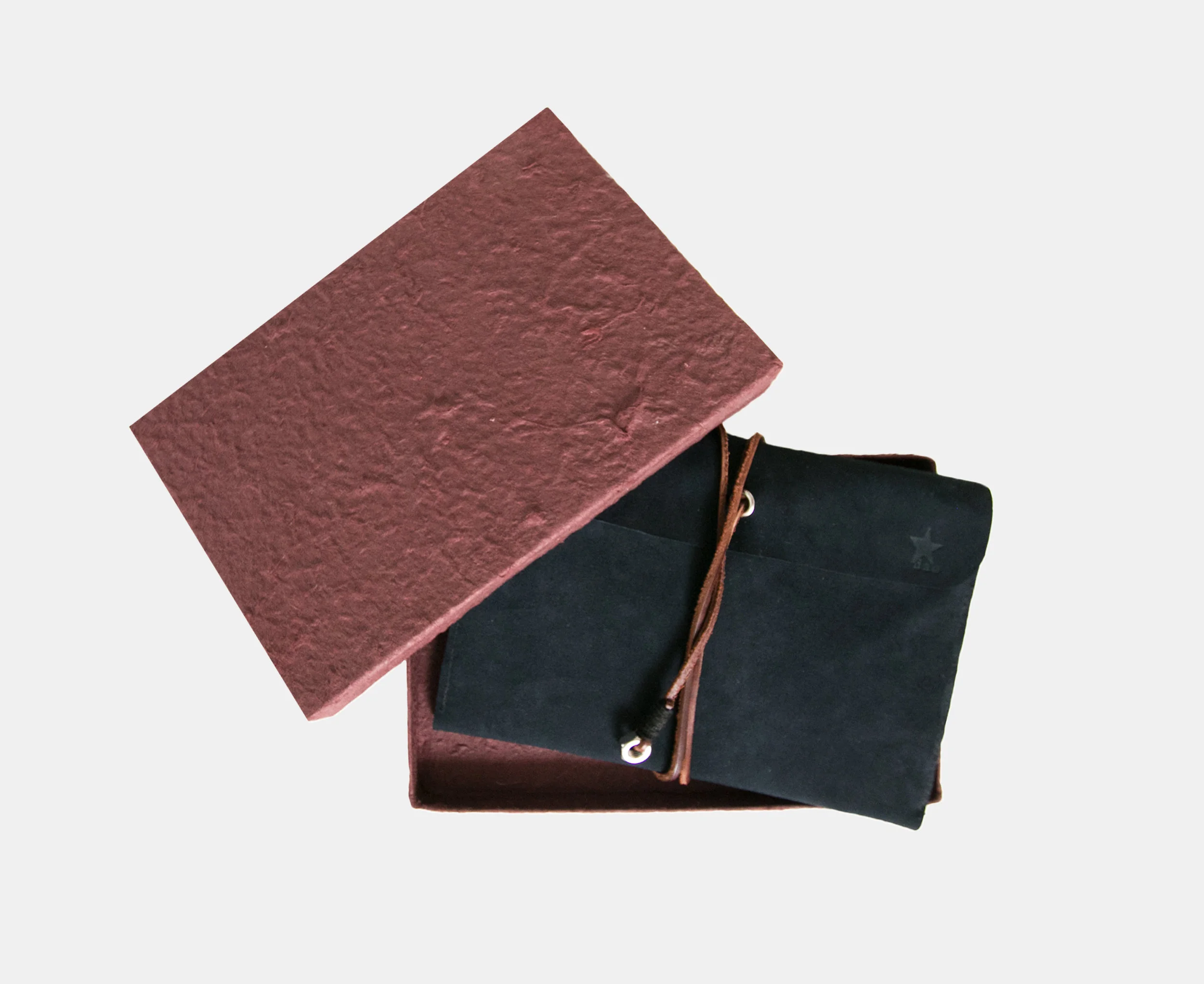Notebook_Leather3.jpg