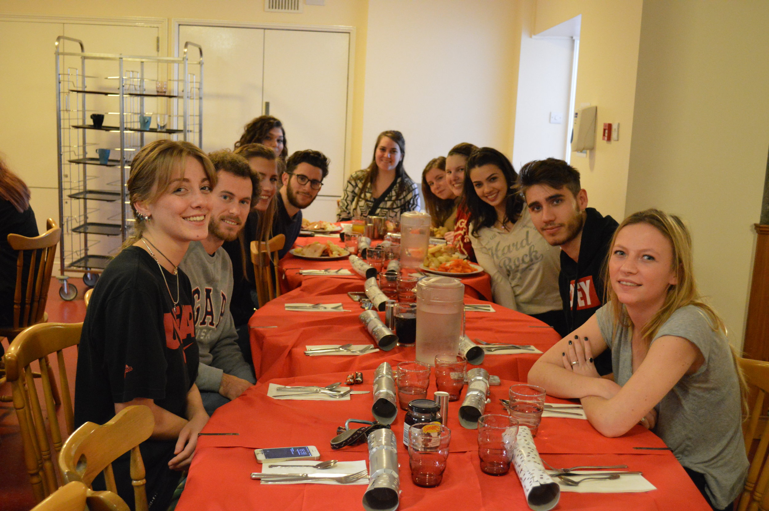 table-pic-2.jpg