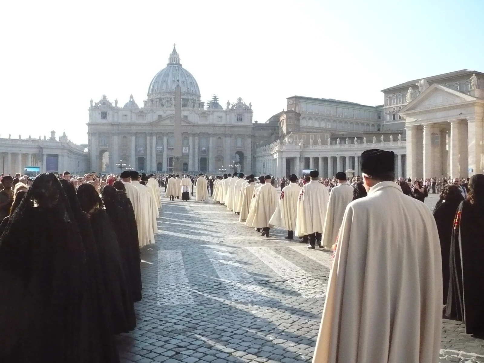 Procession to St.Peter's_Knights October 2017.JPG