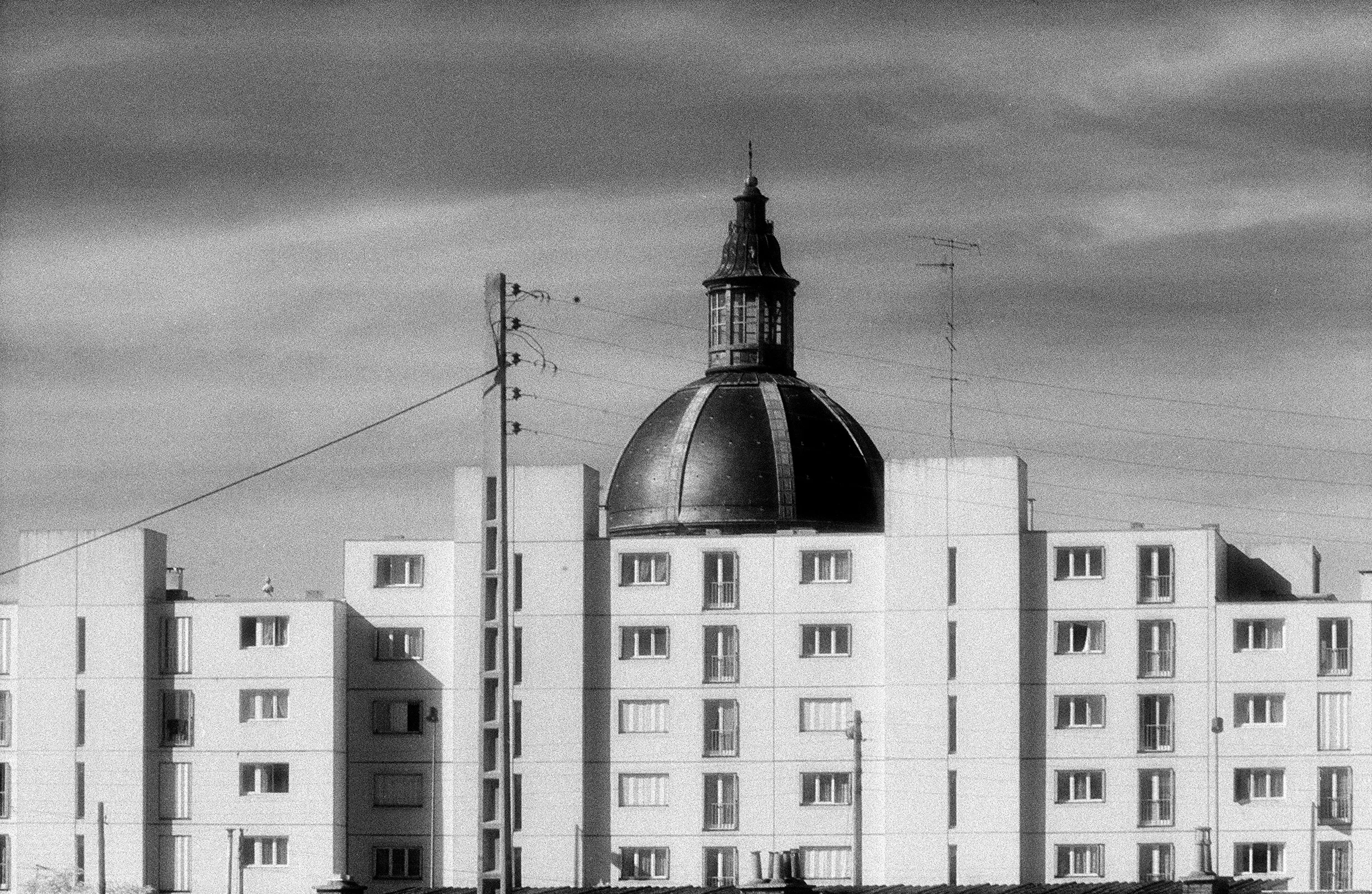 KEC1979008W00003-00.jpg