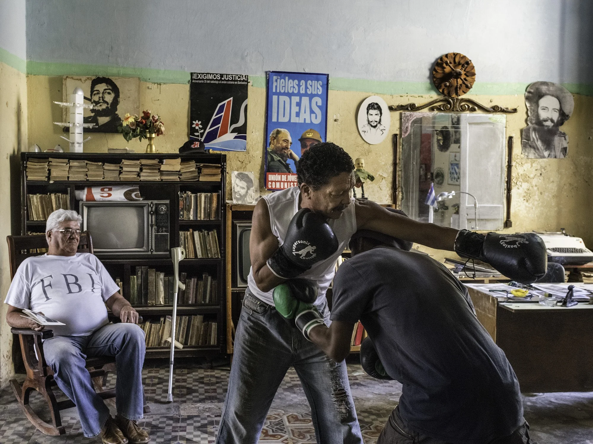 Havana, Cuba 2015. Book 'Cuba, La Lucha'.