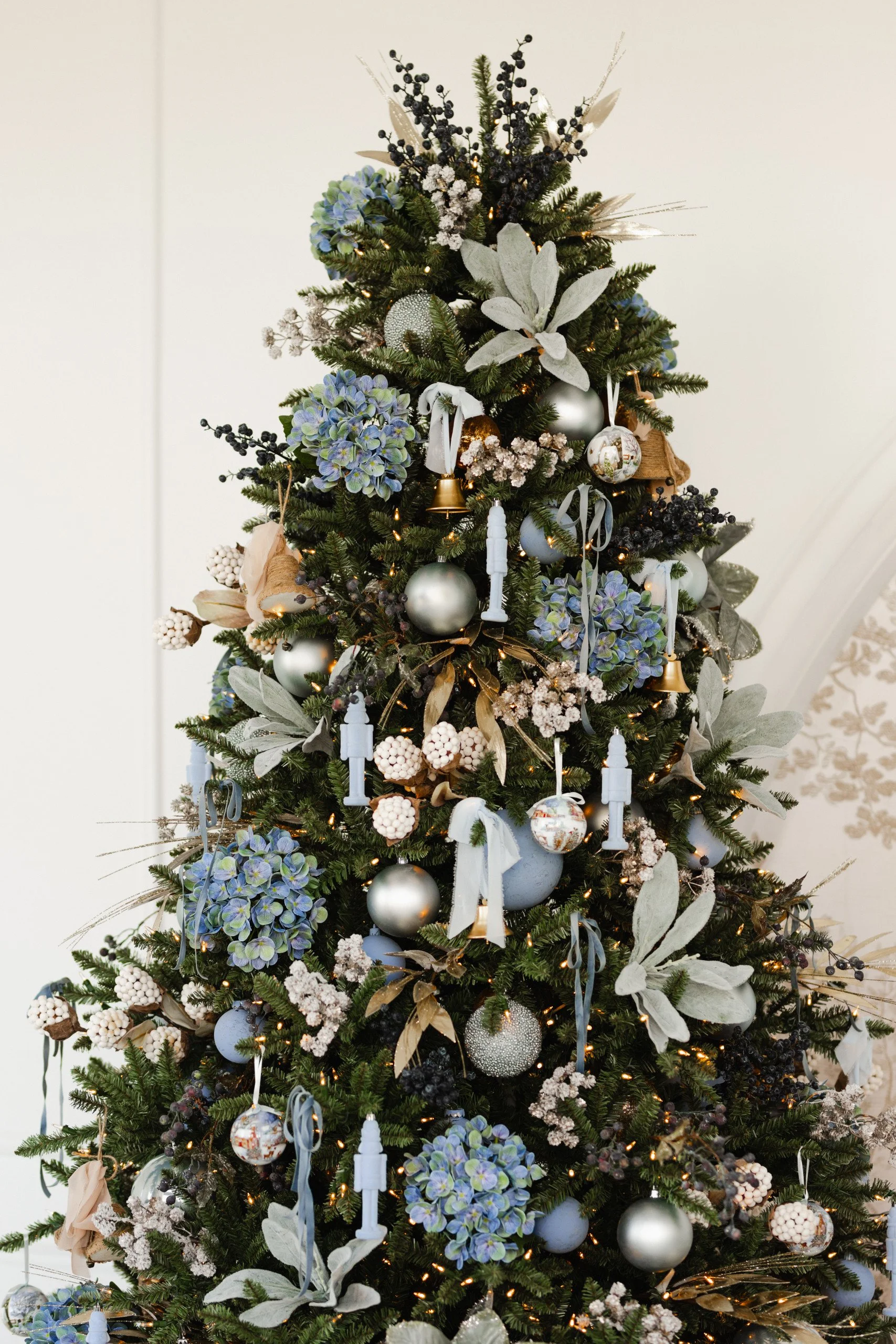 MintRoom_Conservatory_HeirloomBlue_034-scaled.jpg
