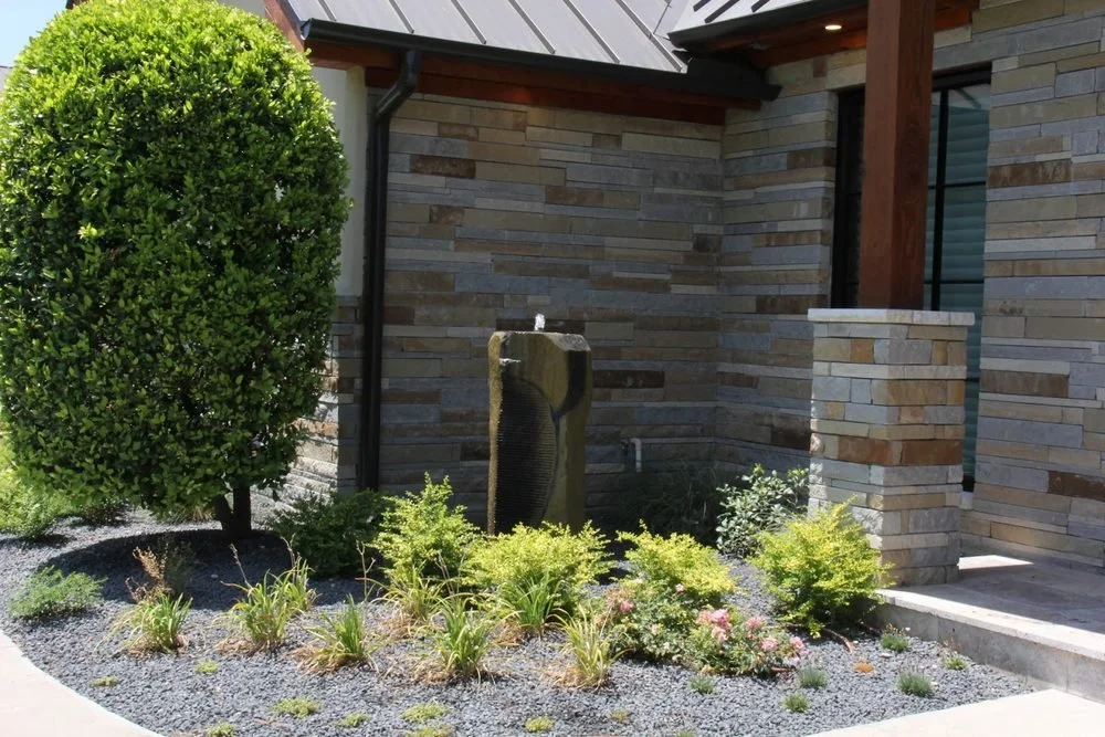 austin-vanishing-water-feature-outsider-solutions.jpg
