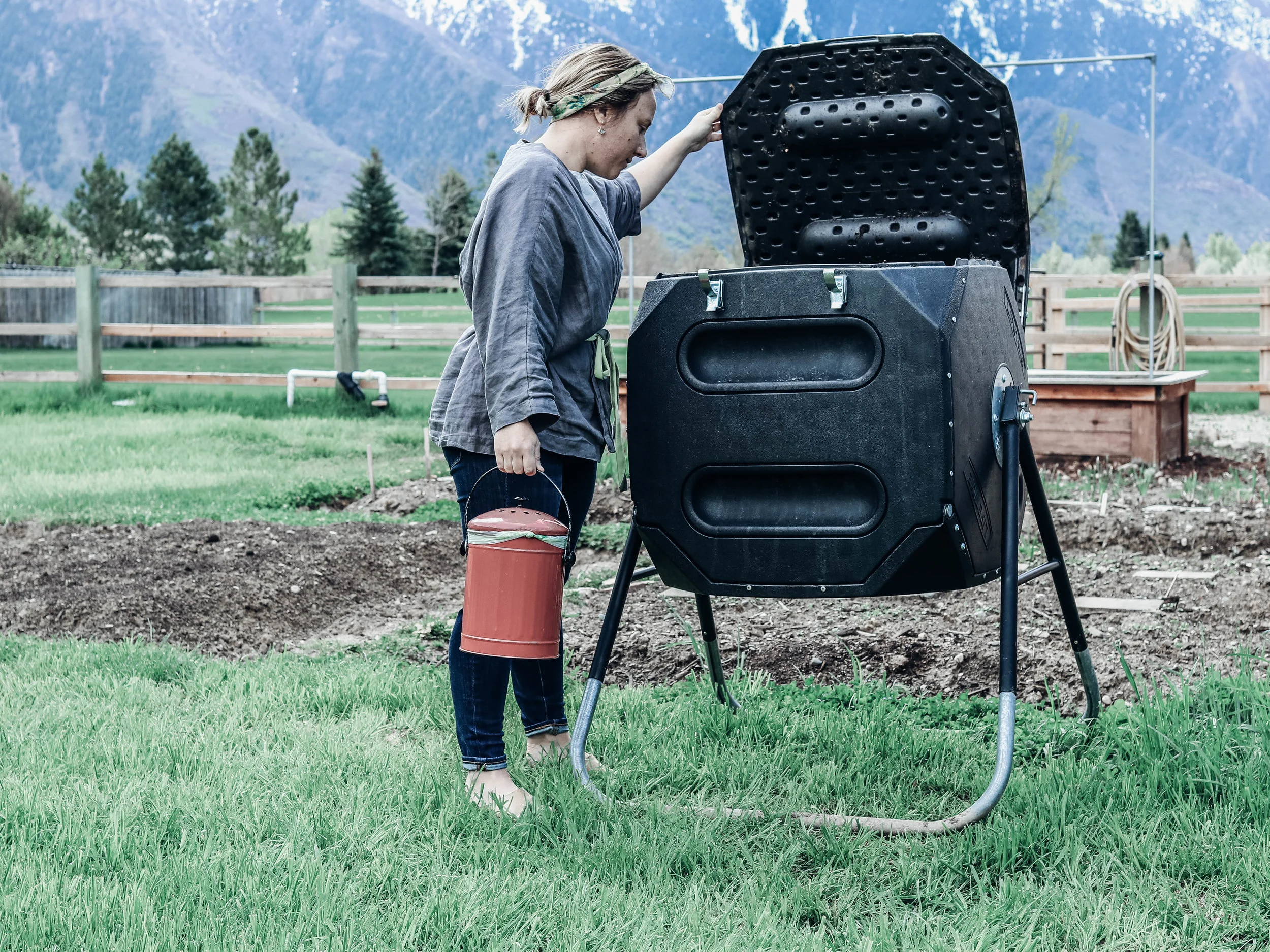 Spring Sustainable Gardening Tips - GATHER & GROW