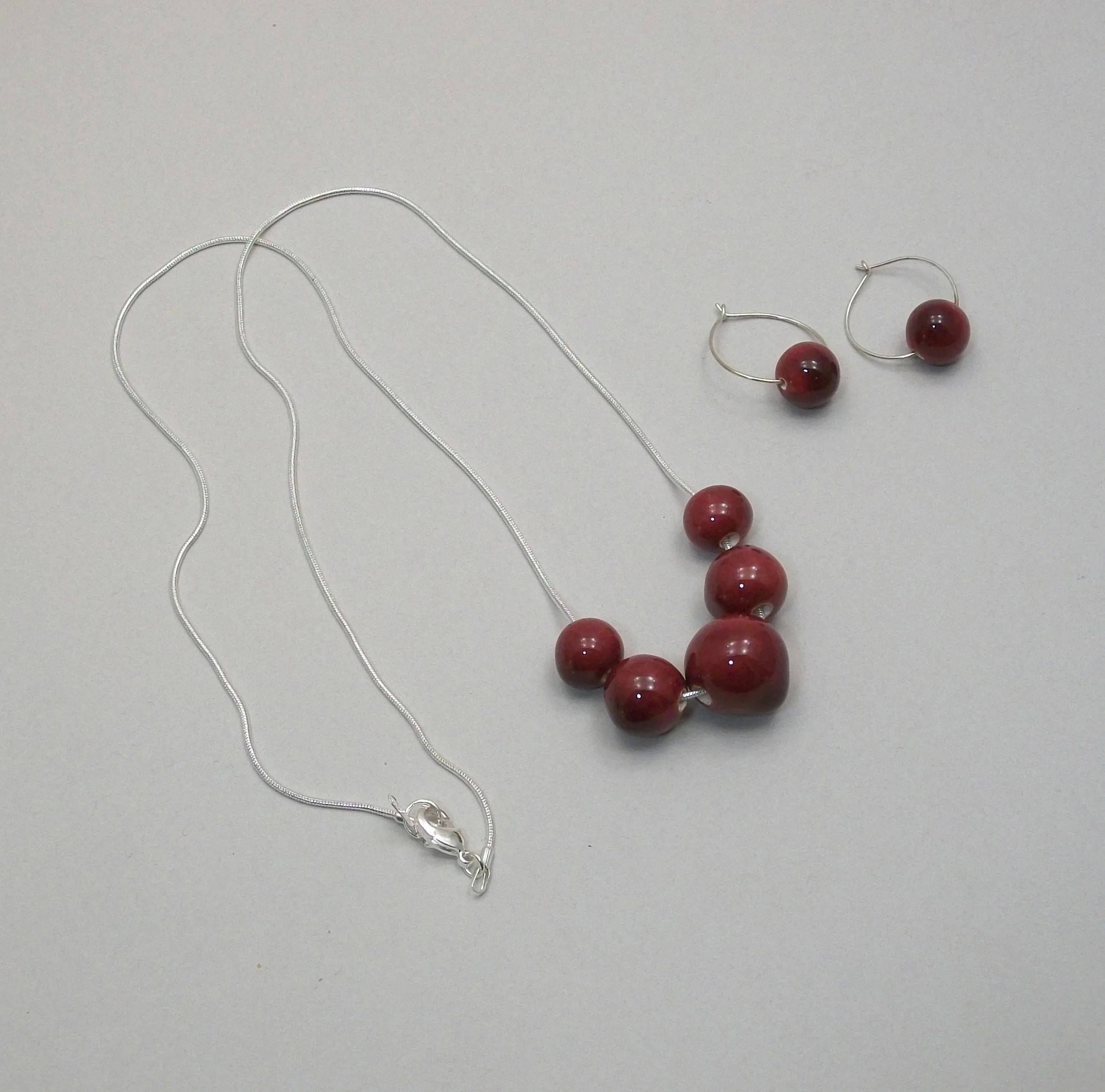 5 Ball Necklace Set