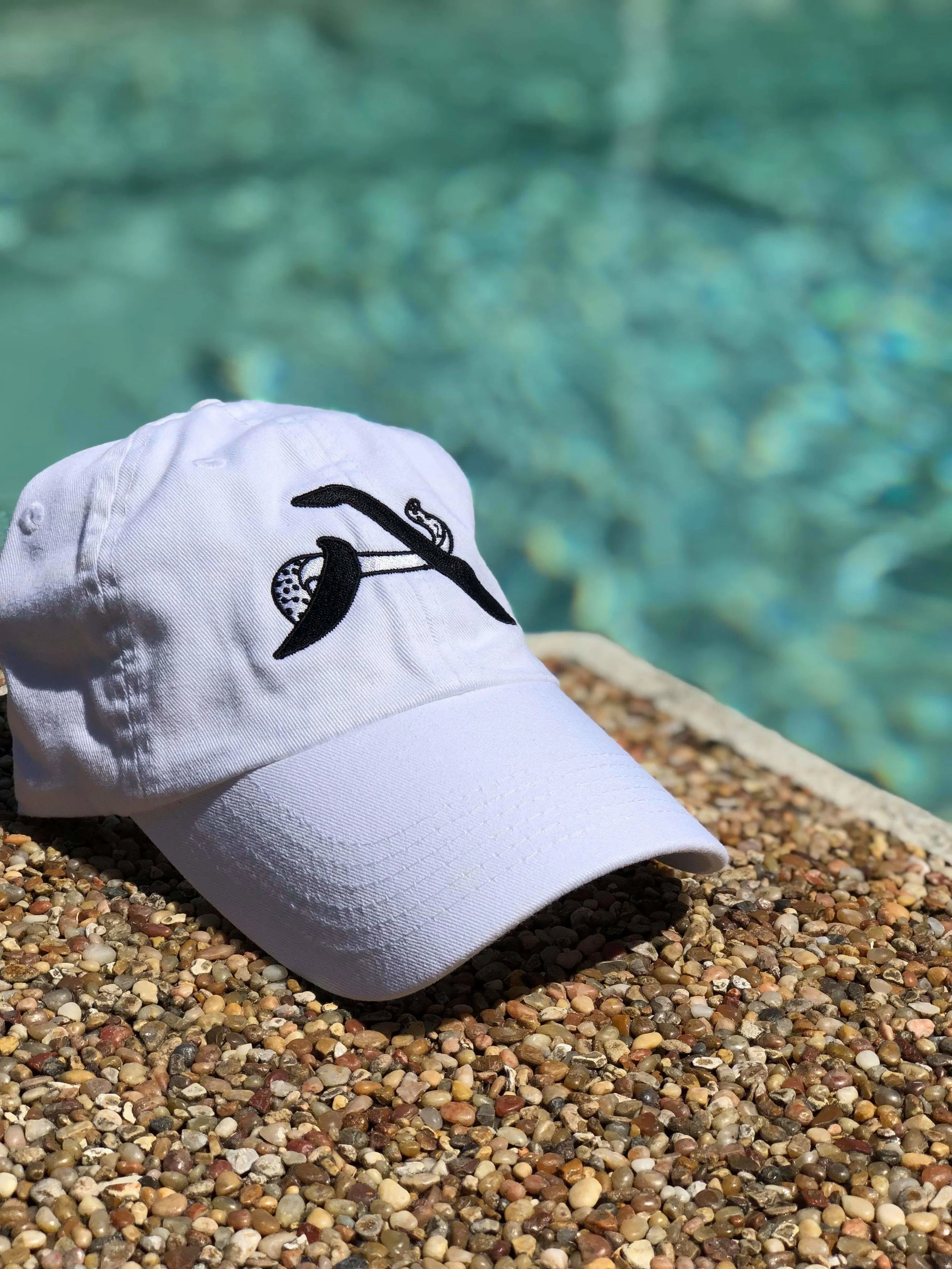 Eight Legs (White &amp; Black)