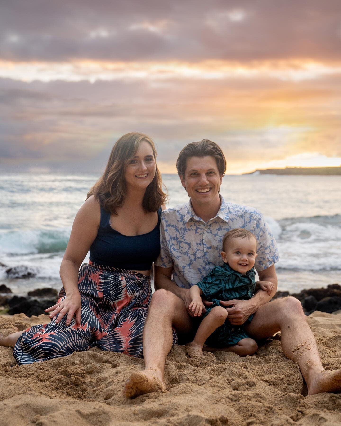 Family photos from our Hawaiian vacay. I&rsquo;ve been hoarding them for months and forgot to post!! It&rsquo;s so rude I know. What can I say, I&rsquo;m a lazy ho!