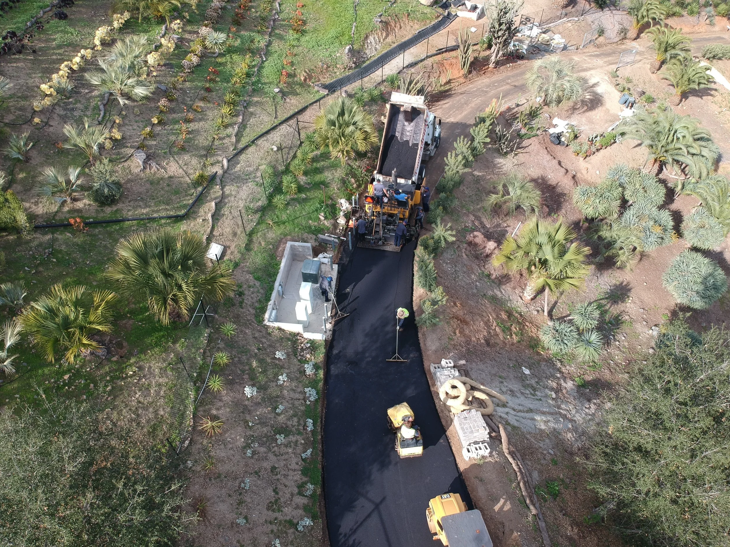 18-1172B Paving Pic (4) 013019 CJ.jpeg