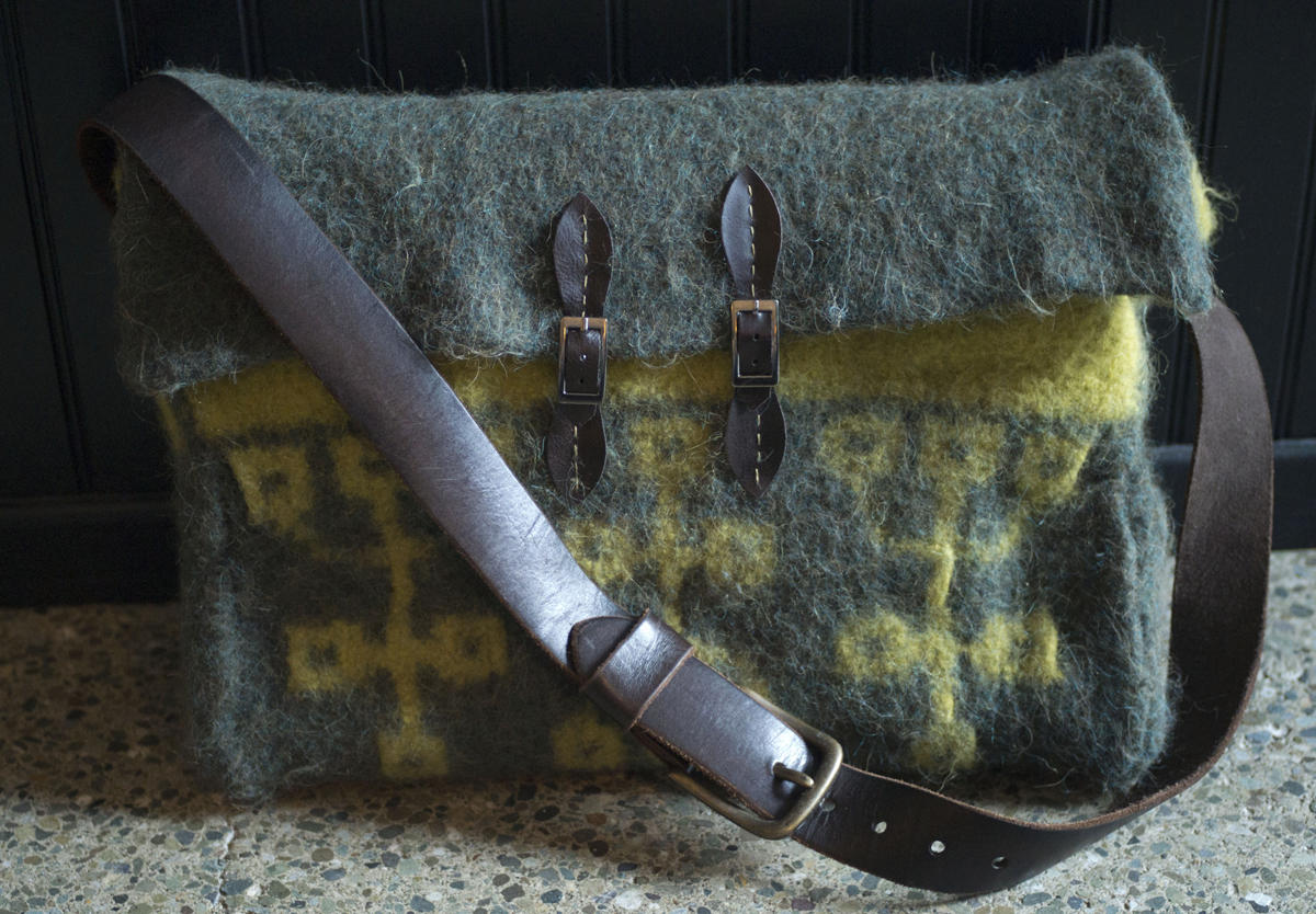 prosperity_messenger_bag_1_sm.jpg