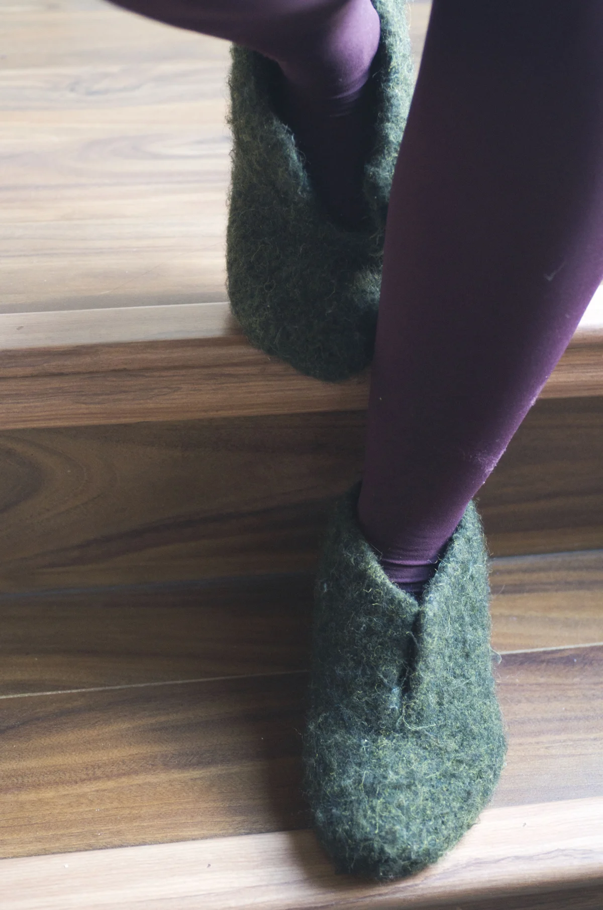 felted_slipper_boots_3_sm.jpg