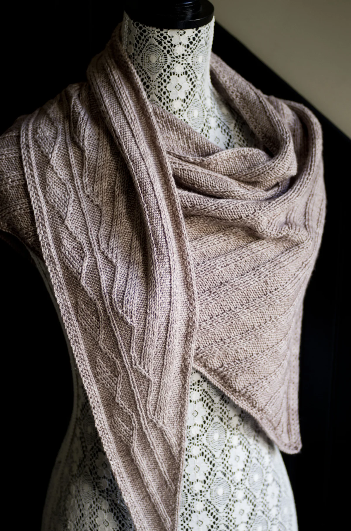 looking-glass_shawl_2_sm.jpg