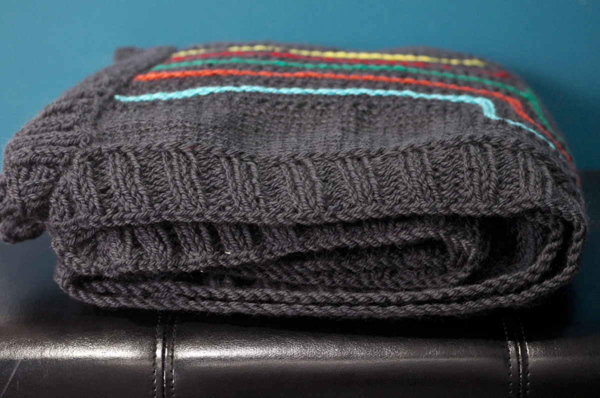 modern_lines_throw_6sm.jpg