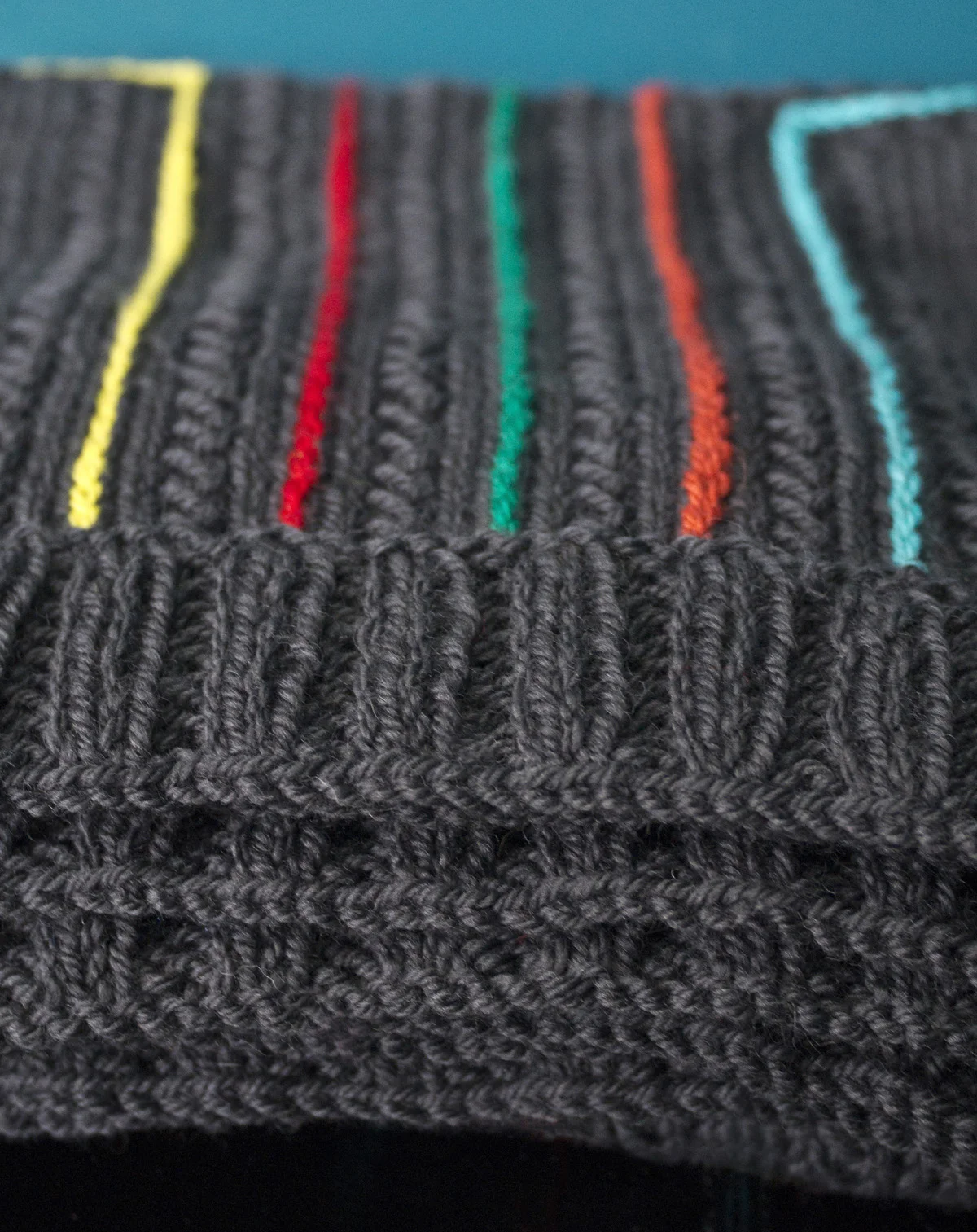 modern_lines_throw_5sm.jpg