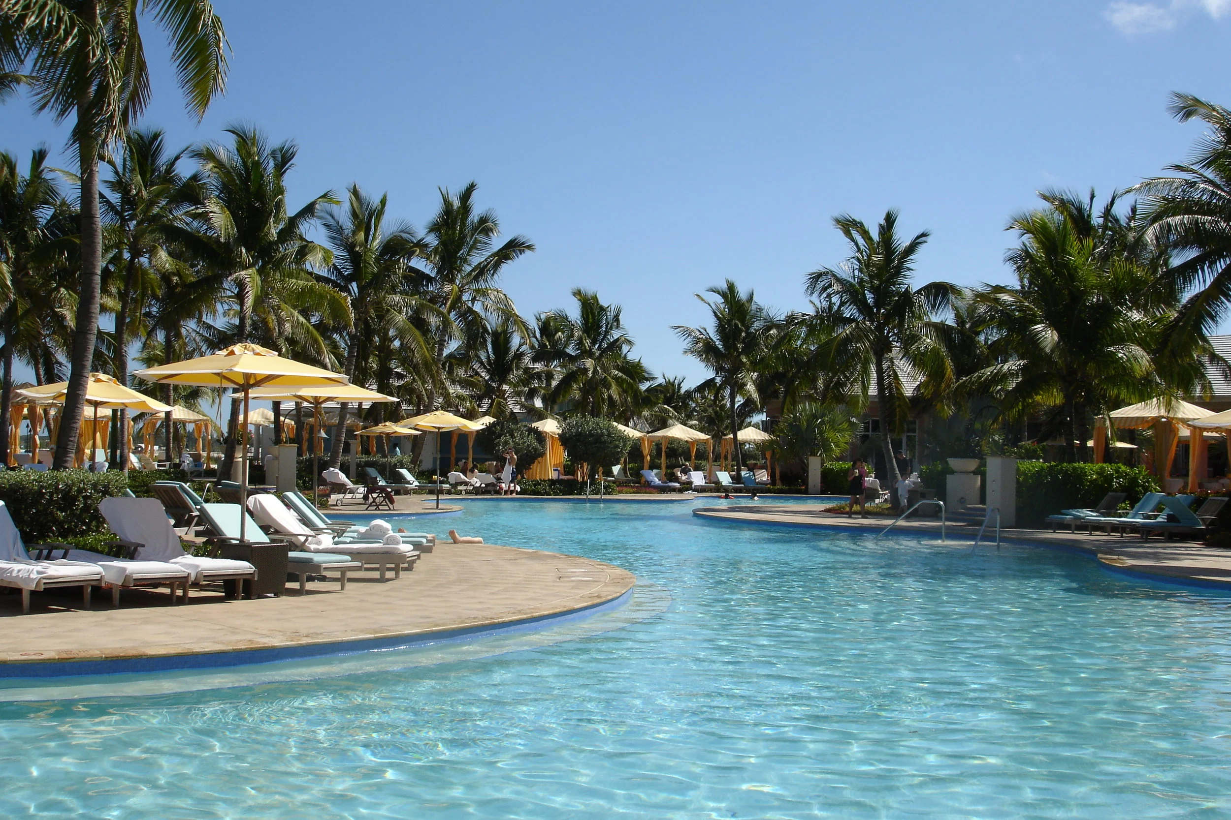 Georgetown, Exuma 4seasons2.06.7.jpg