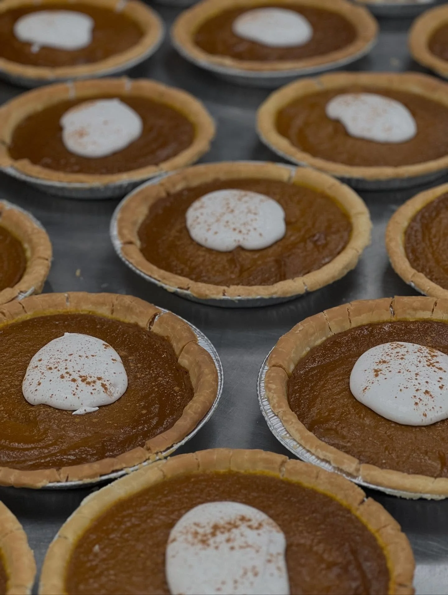 Thanksgiving preorders open 10/29! Mark your calendars!
We can’t wait to celebrate bigger and better than we ever have. Pies, cinny rolls, focaccia, pumpkin options galore. We have your sweet table needs covered! Thanksgiving pickup is alway