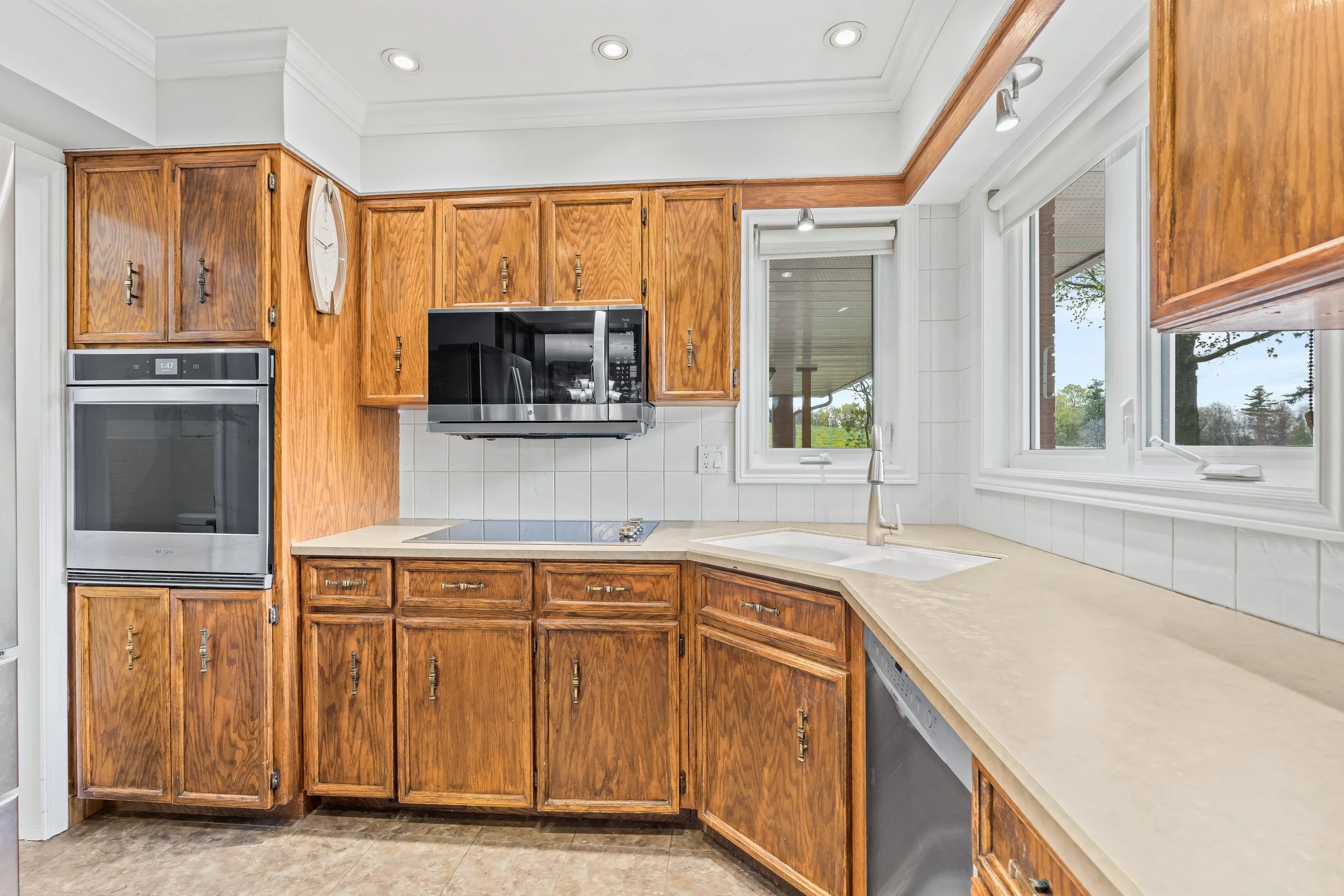 4310 Boston Mills Rd, Inglewood-16.jpg