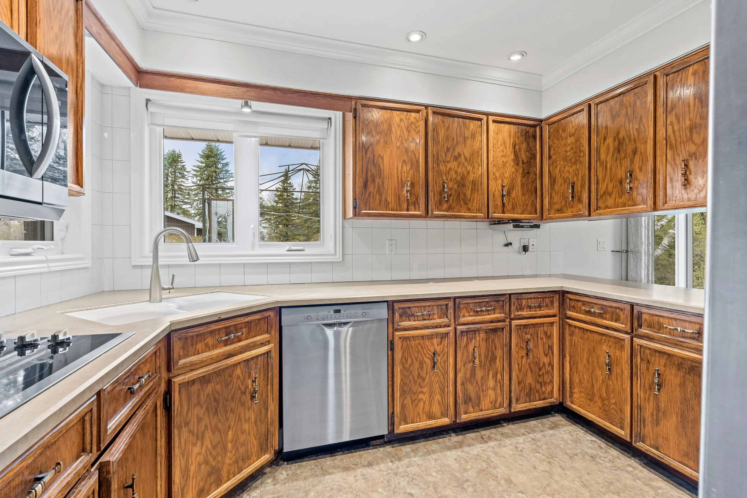 4310 Boston Mills Rd, Inglewood-17.jpg