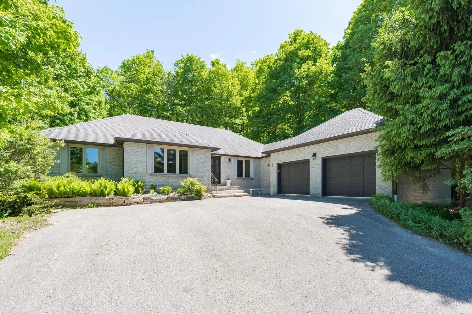 002-034-Front of Home-1500x1000.jpg