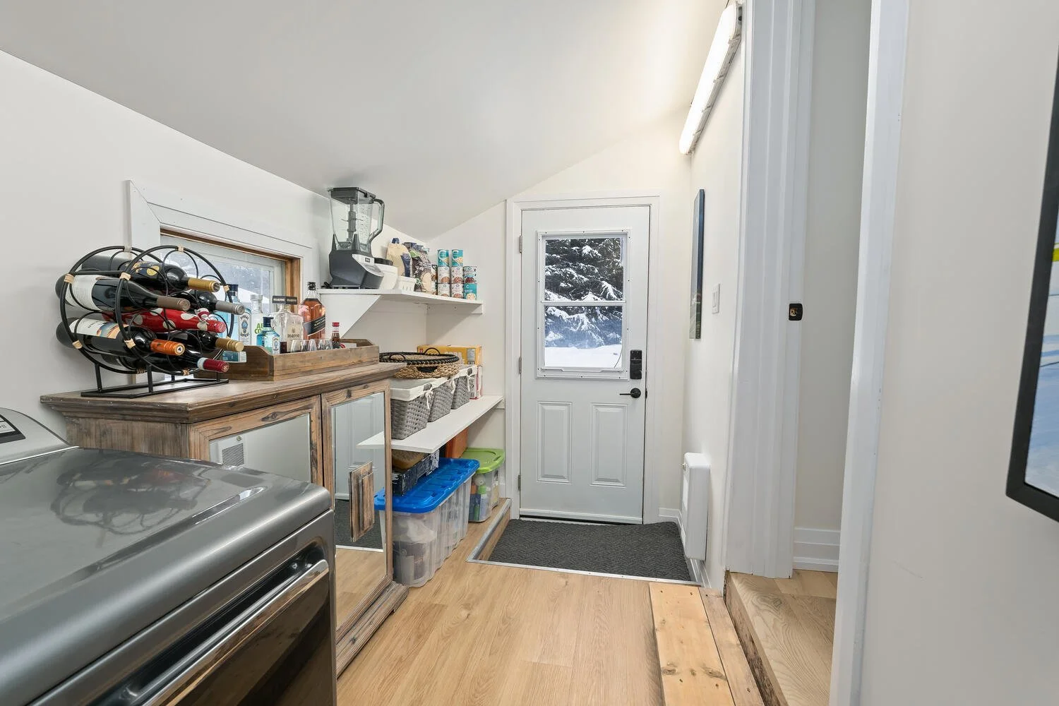 026-026-Mudroom-1500x1000.jpg