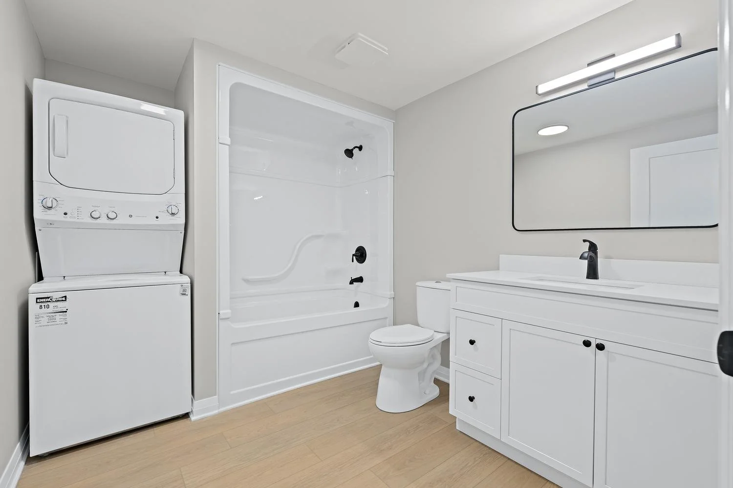 028-019-Bathroom-1500x1000.jpg