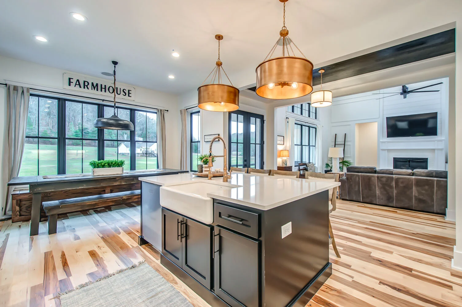 Pegram Estate 6035 Riverview Drive — Howington Construction