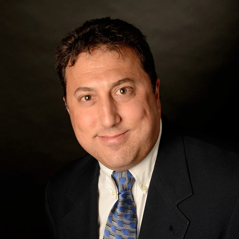 Bradley Robbins CEO.RESIZE.jpg