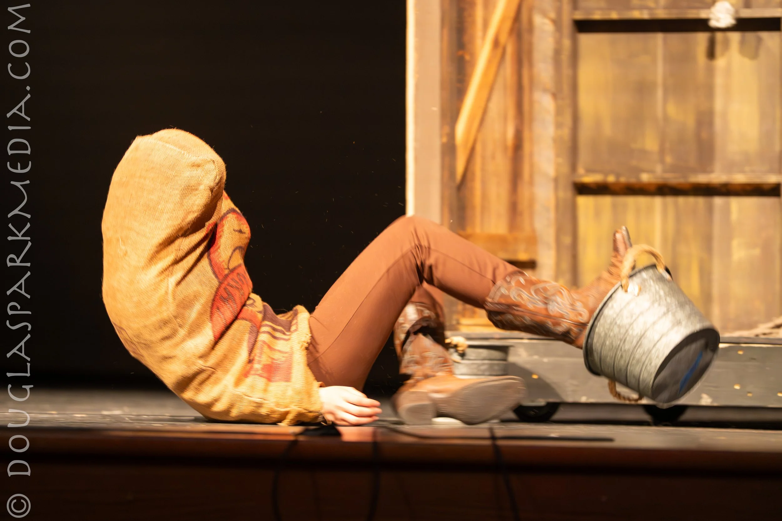 Dust act 1-53.jpg