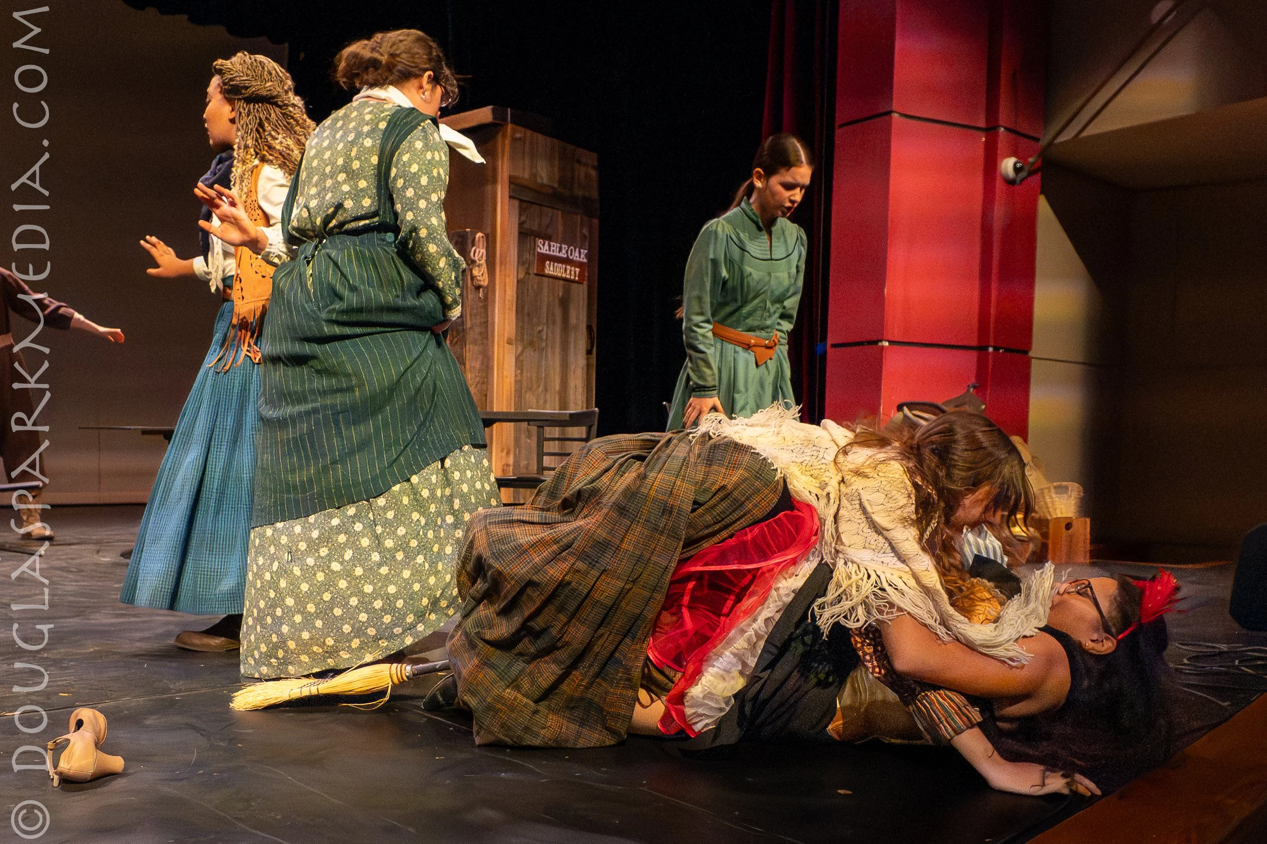 More bar brawl-12.jpg