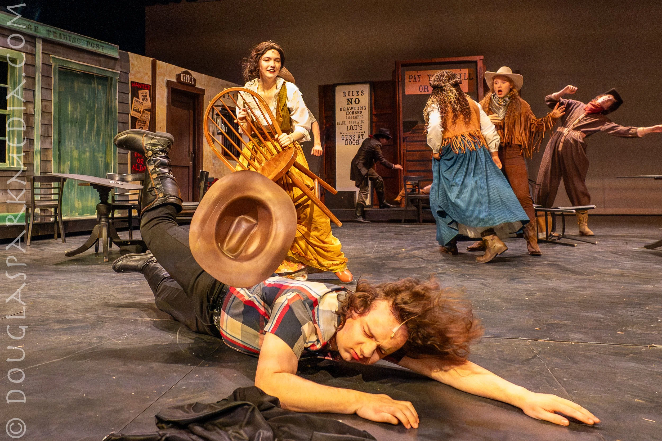 More bar brawl-15.jpg