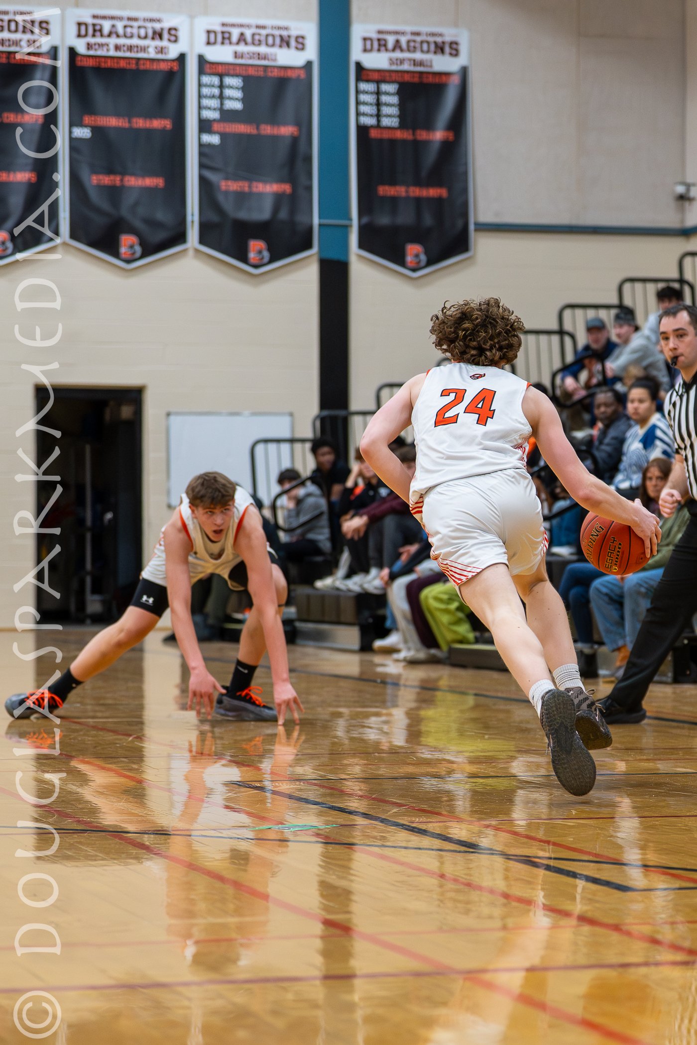 Kid with camera-13.jpg