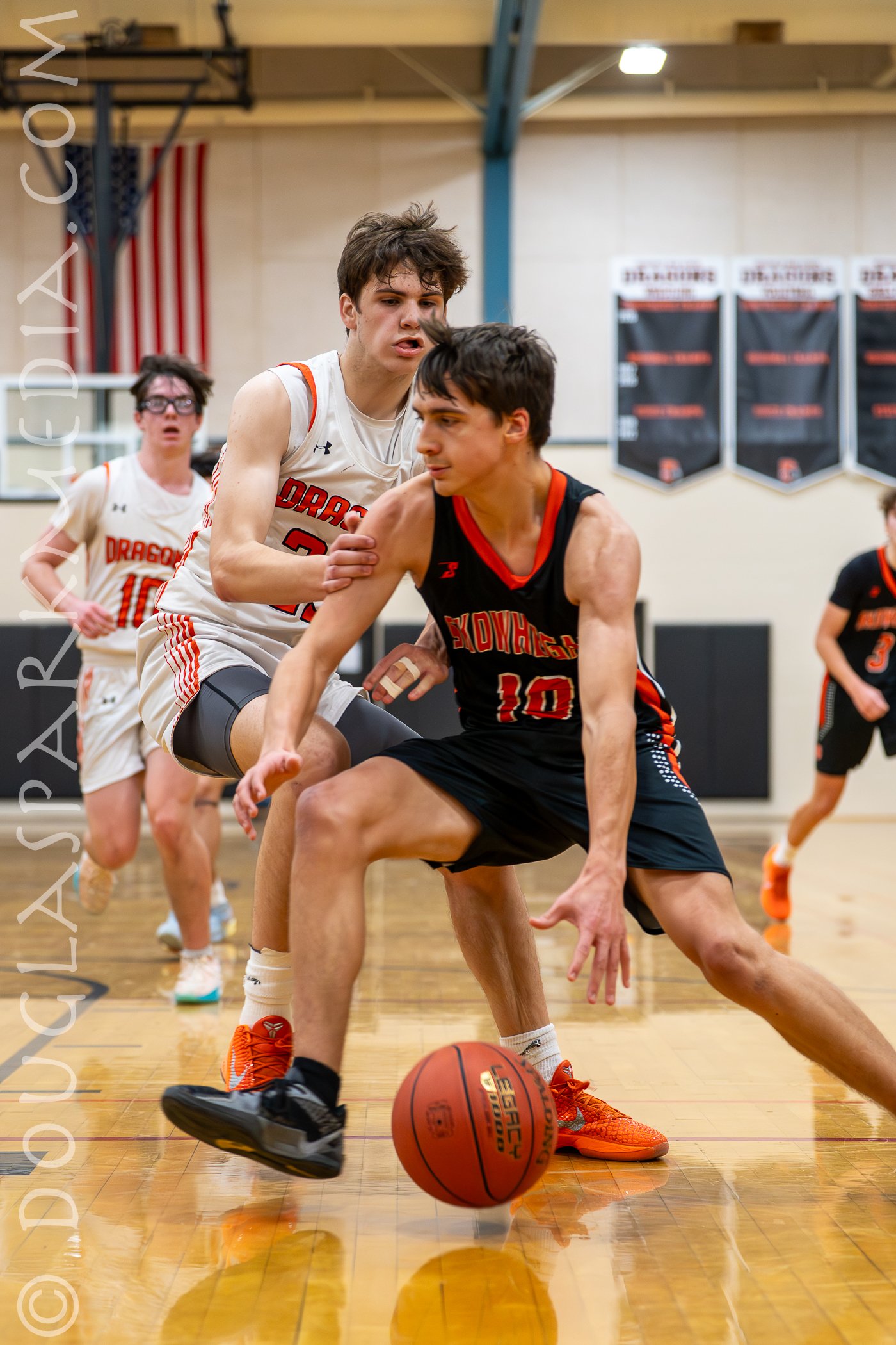 Kid with camera-15.jpg