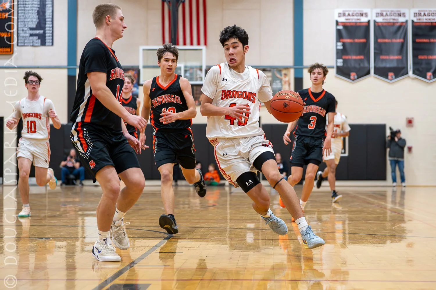 Kid with camera-30.jpg