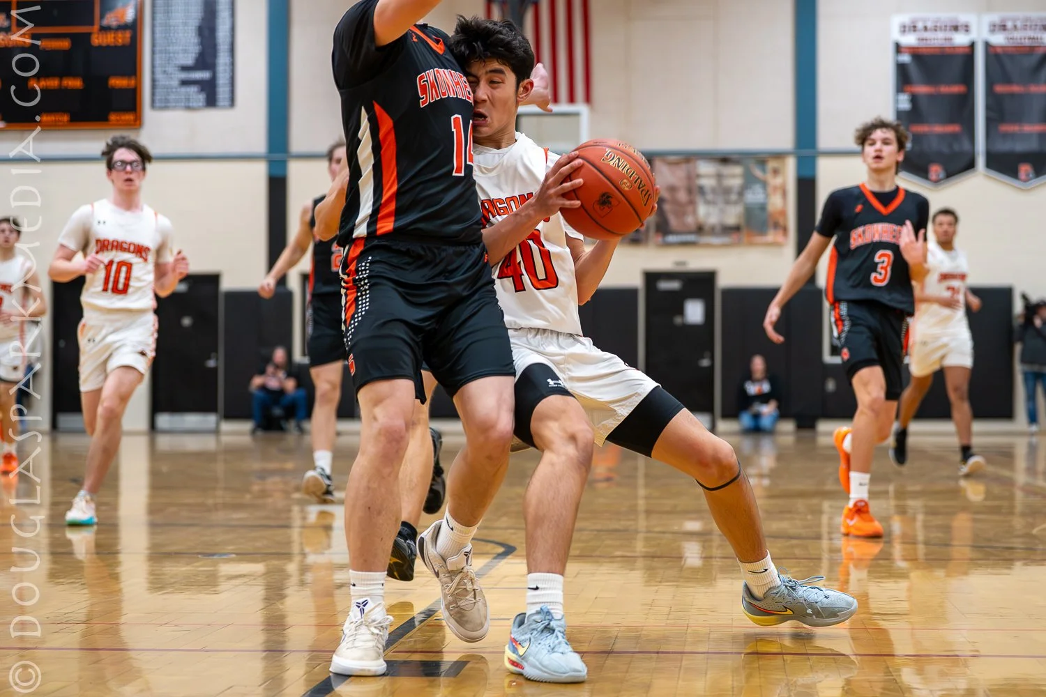 Kid with camera-31.jpg