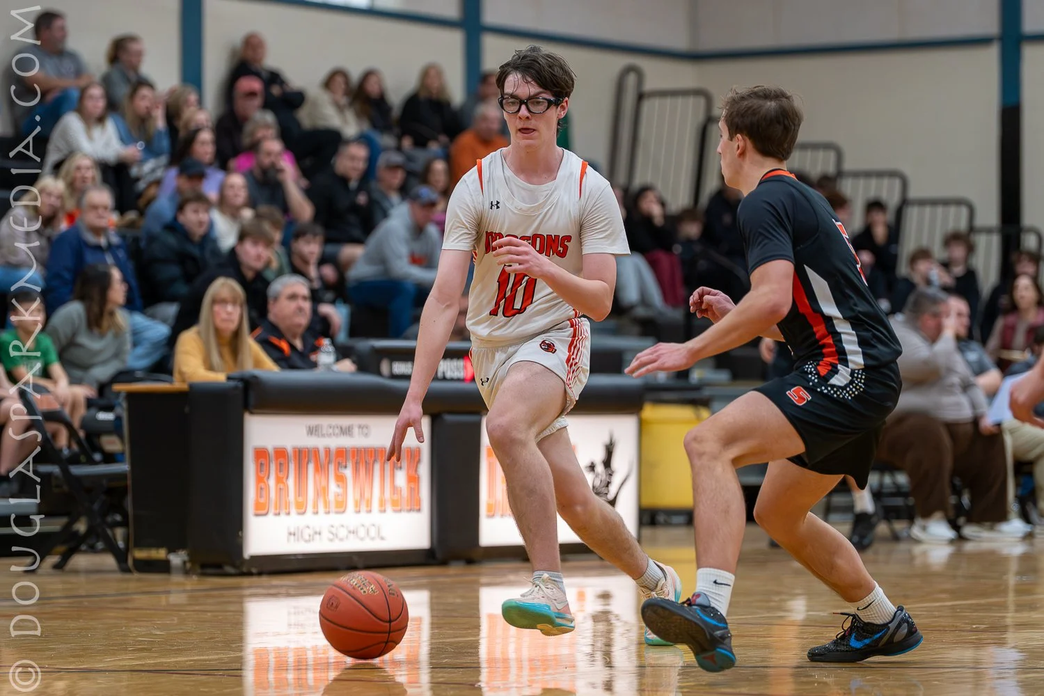 Kid with camera-32.jpg