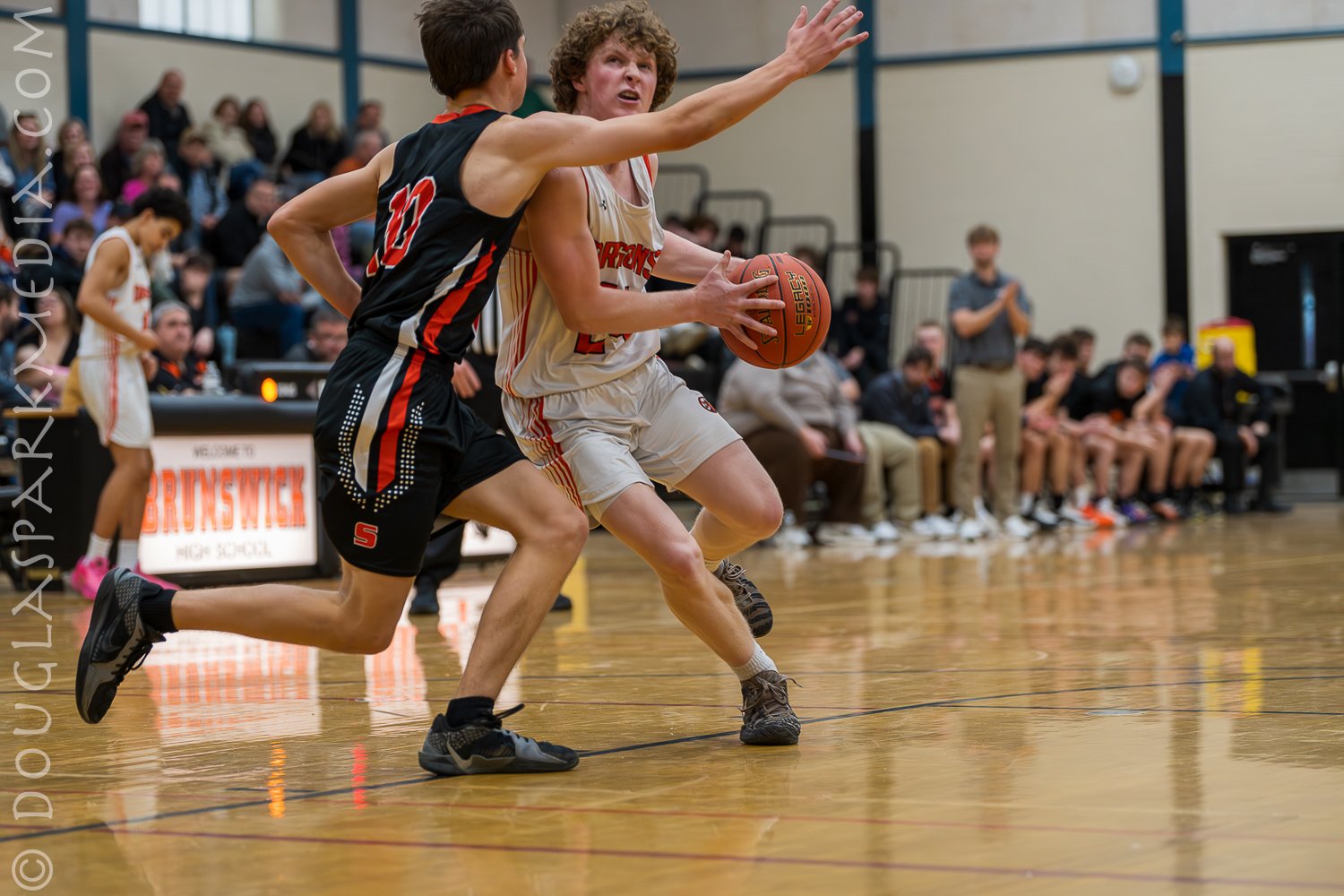 Kid with camera-45.jpg