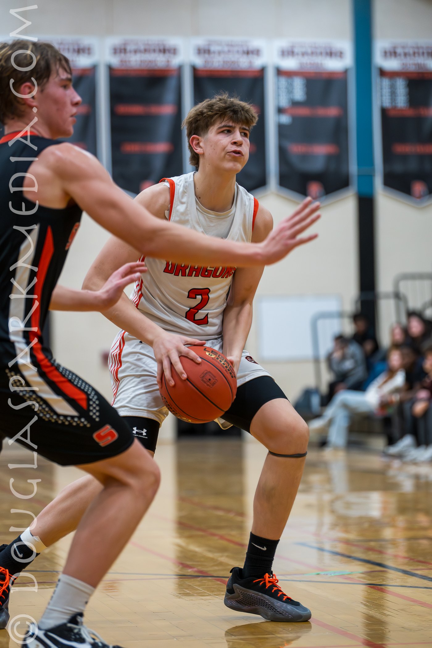 Kid with camera-50.jpg