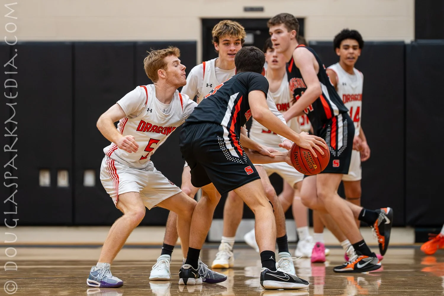 Kid with camera-54.jpg