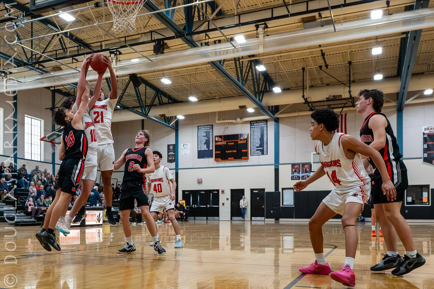 Kid with camera-58.jpg