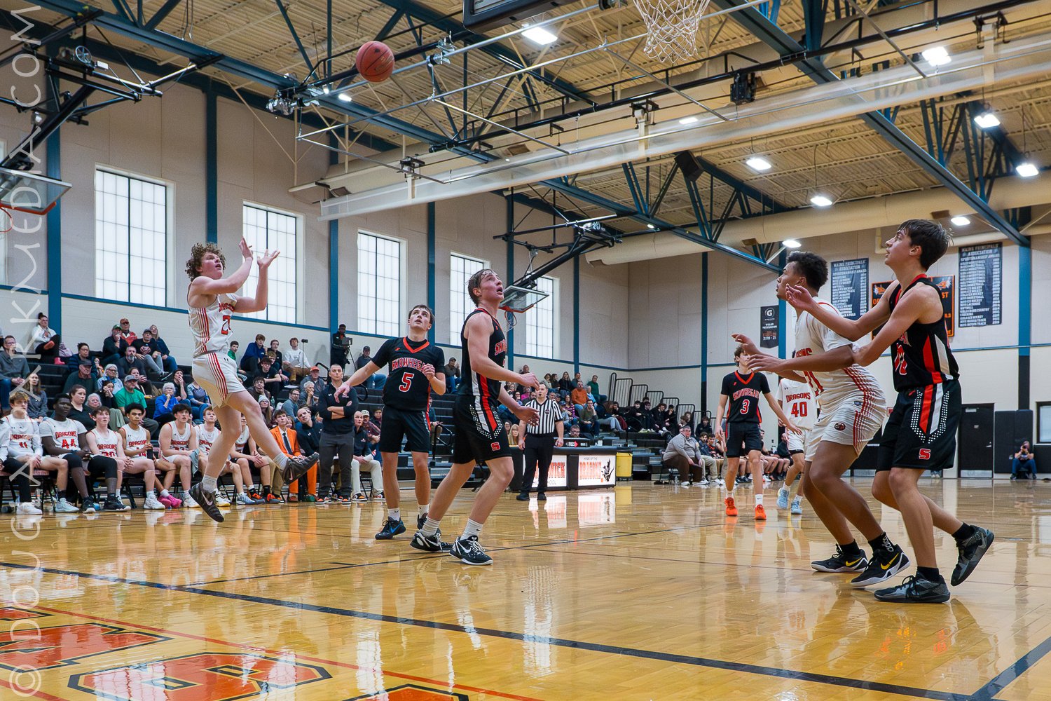 Kid with camera-71.jpg