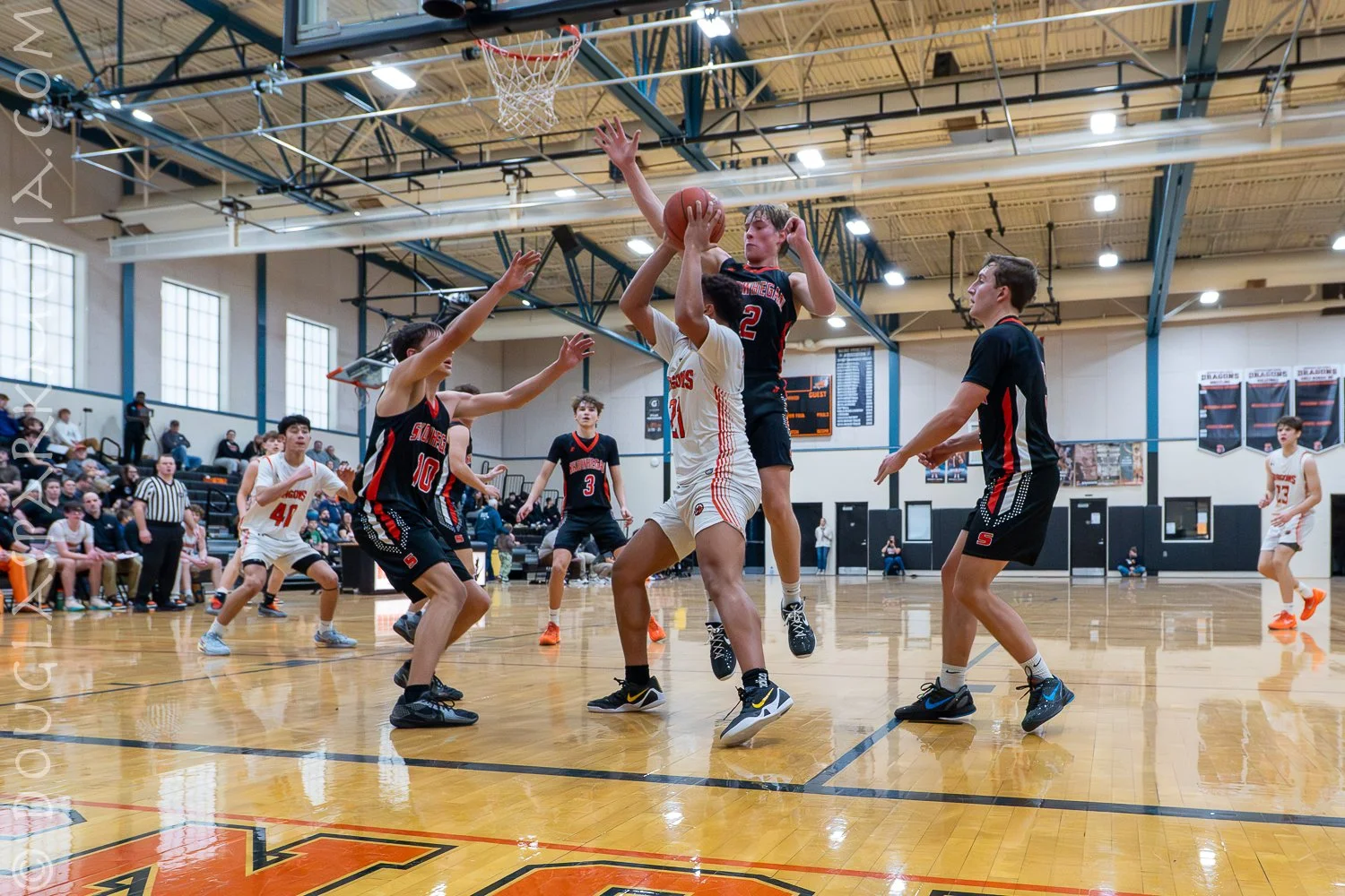 Kid with camera-73.jpg