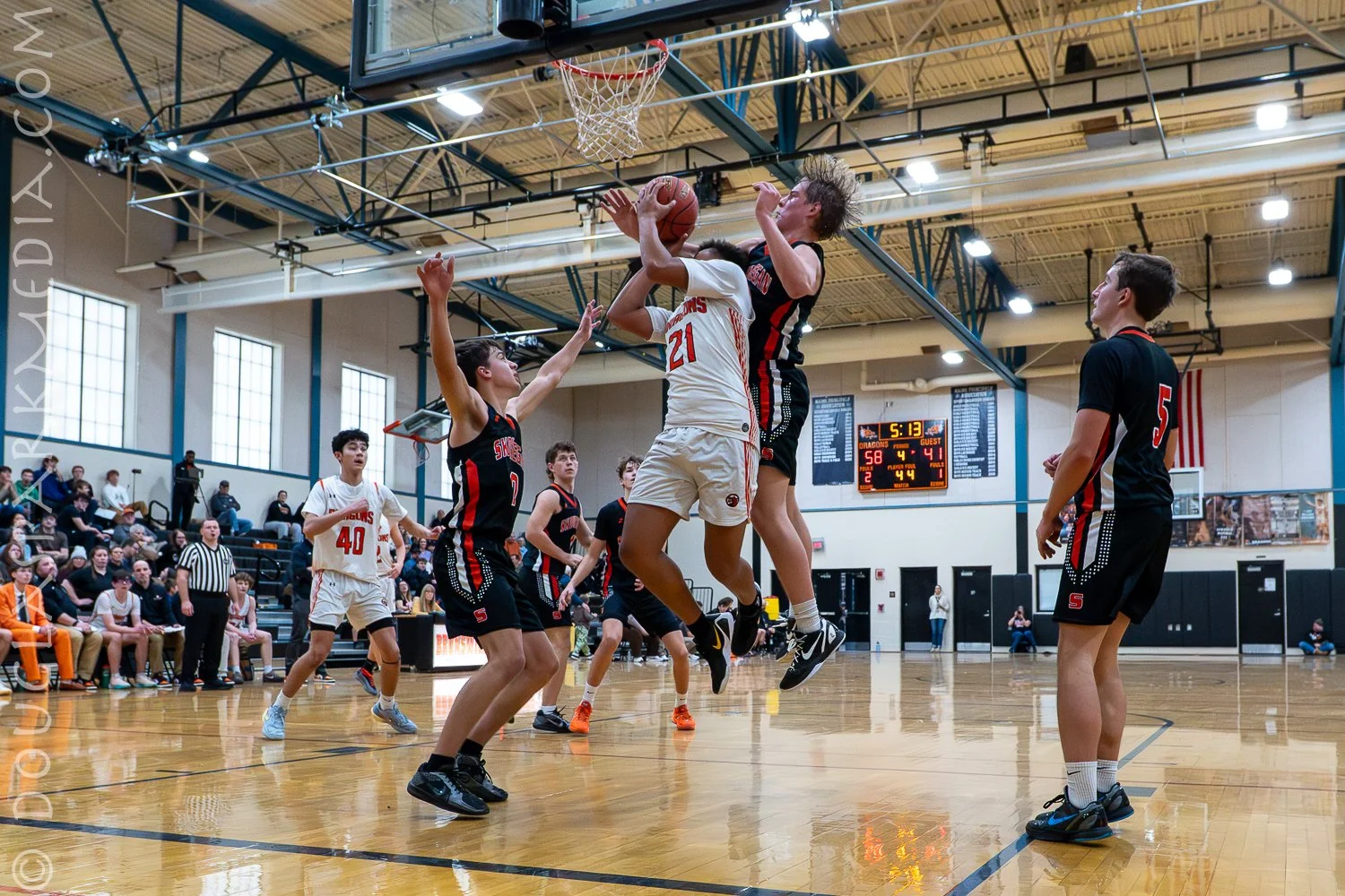 Kid with camera-75.jpg