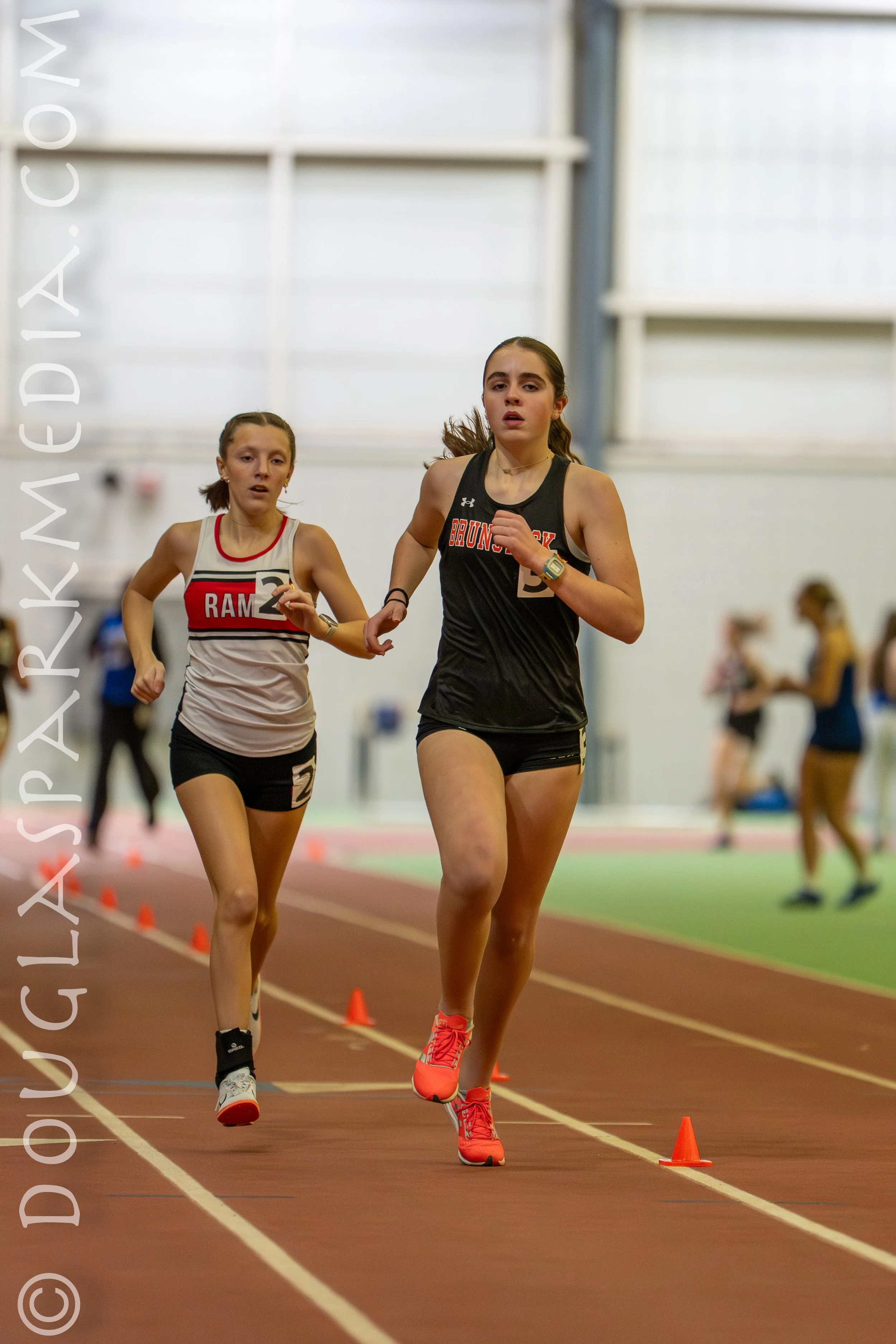 Girls 800-2.jpg