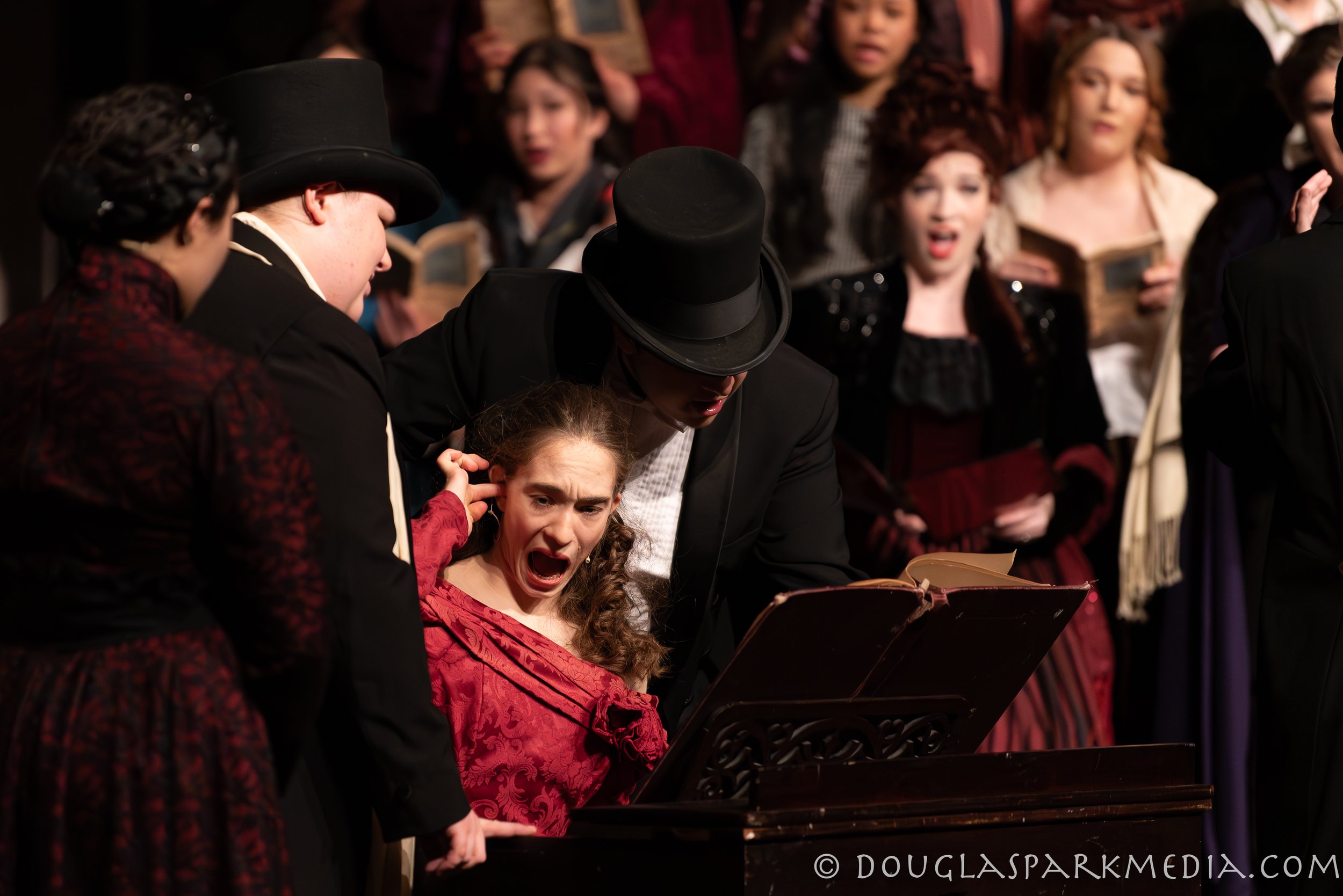 crimmins sings badly-2.jpg